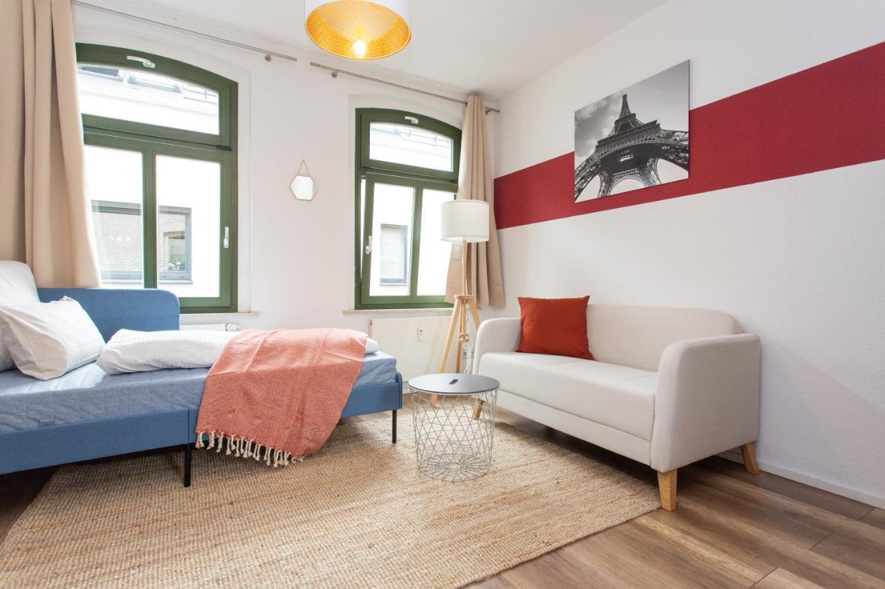 Fullhouse - Halle - R6 Apartments - Smarttv - Nespresso Bagian luar foto