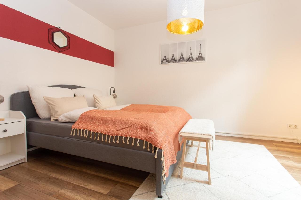 Fullhouse - Halle - R6 Apartments - Smarttv - Nespresso Bagian luar foto