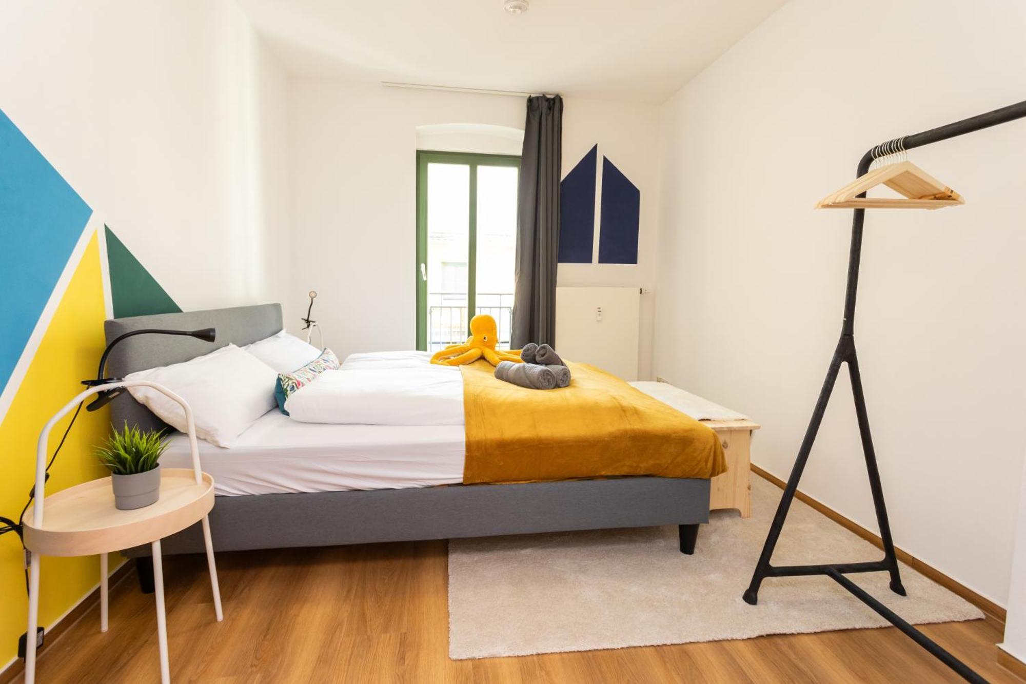 Fullhouse - Halle - R6 Apartments - Smarttv - Nespresso Bagian luar foto